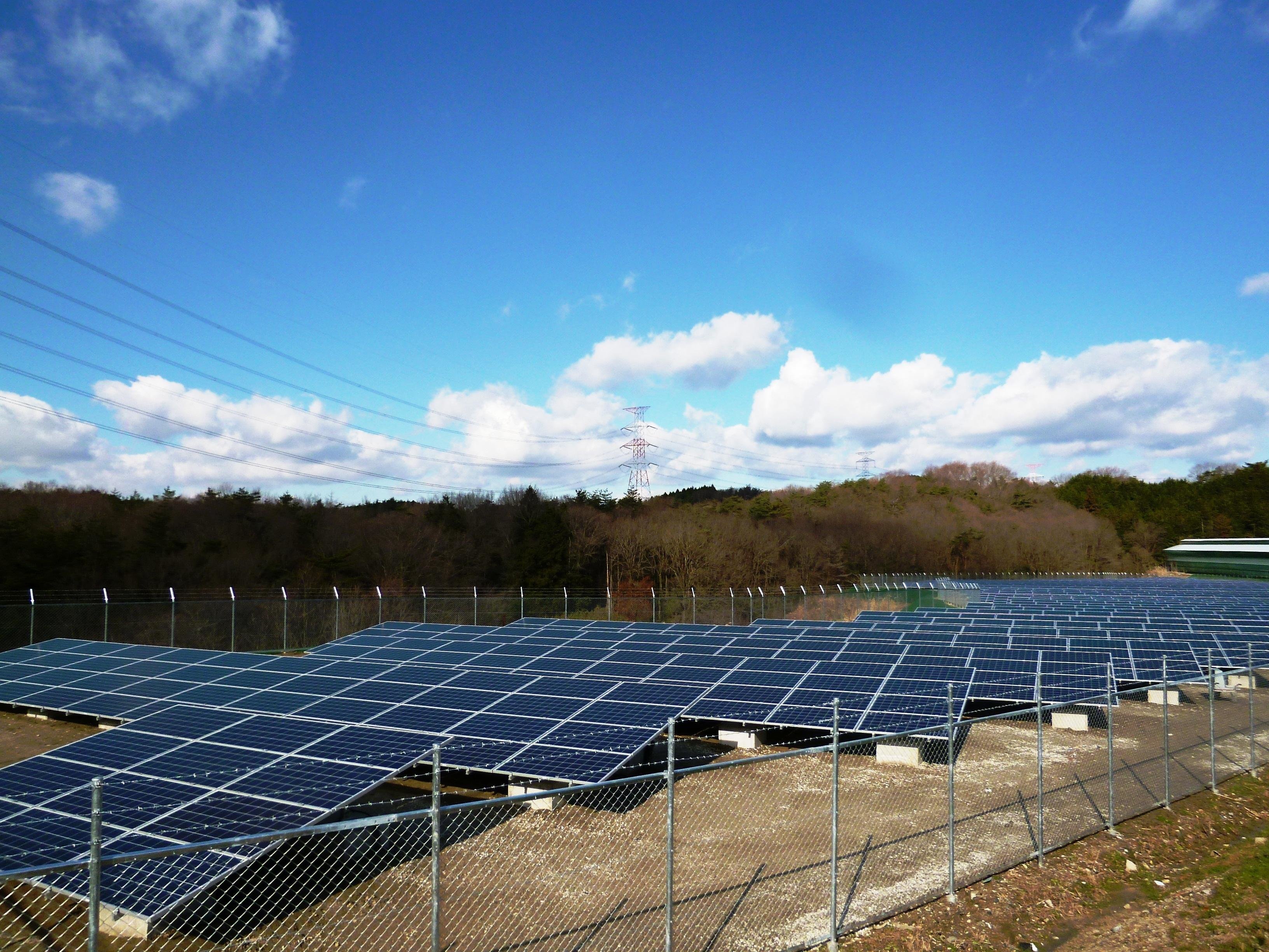 奈良・天理太陽光発電所の画像