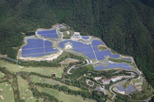 京都・亀岡太陽光発電所の画像