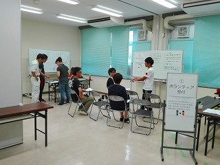 阪南市での職員ボランティアの活動のようす.jpg