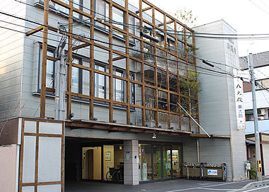 76.葬儀会館 八光殿東大阪の外観